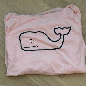 Vineyard Vines women’s hooded vintage T-shirt, size small